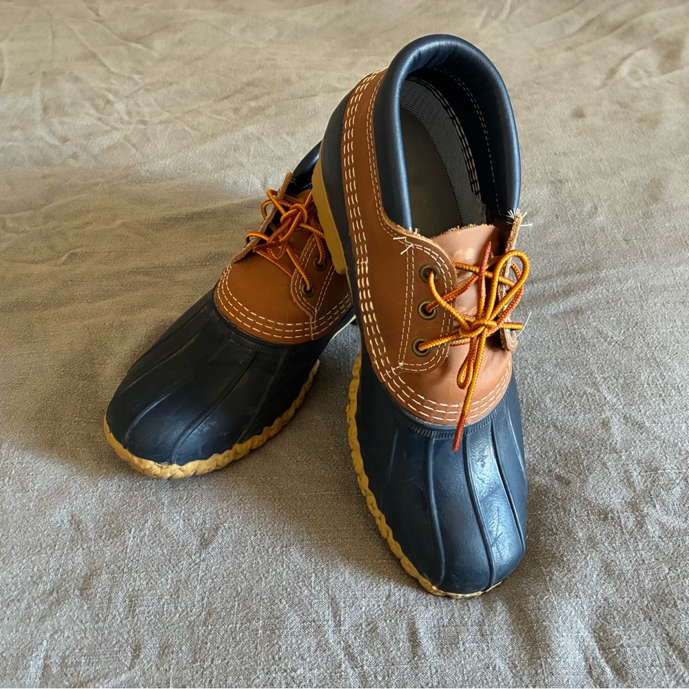 Llbean women’s bean boots, gumshoes size 10